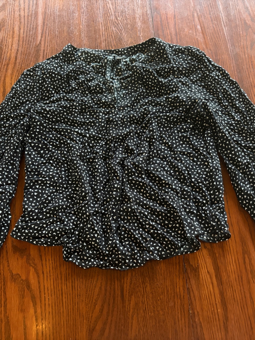 Banana Republic Black Long-Sleeve Blouse with White Dot Print